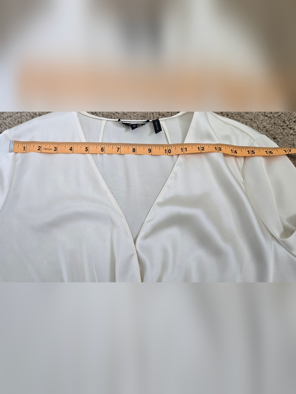 Theory Twist Front Blouse Size 10, Cream - Picture 6 of 10